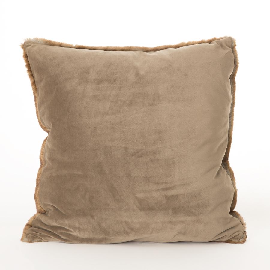 Dôme Deco Cushion Fur Rustik - BB InteriorDôme DecoCushion